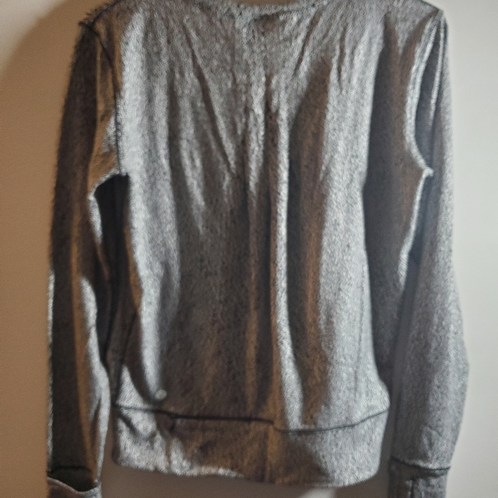 Lululemon Rush Hour Black and White Long Sleeve Active Top with Pocket - Picture 5 of 9